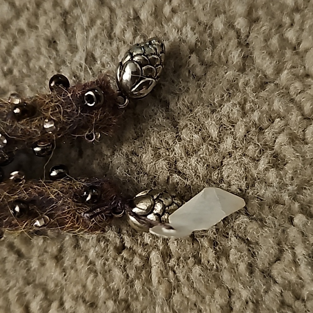 Handmade Key Chain wool beads - Picture 3 of 3